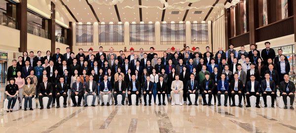 2025年新澳门免费原料网